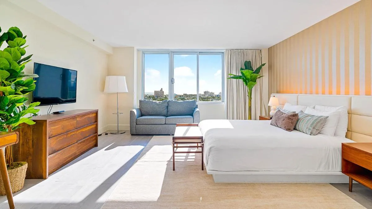 Image 4 of 1100 West South Beach Luxe Miami Condos by Joe Semary