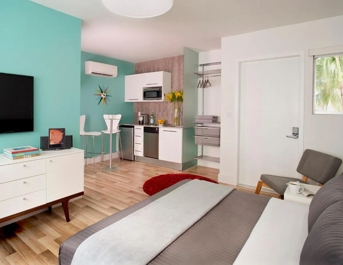 Image 3 of 1818 Meridian House Apartments and Suites by Eskape Collection