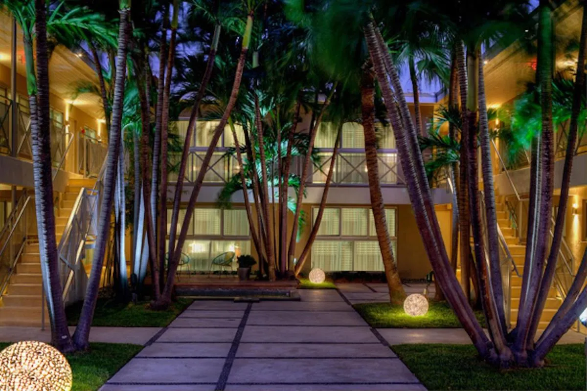 Image 5 of 1818 Meridian House Apartments and Suites by Eskape Collection