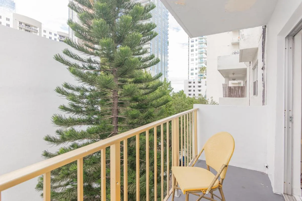 Image 4 of 1 Bedroom Apartment – Downtown Miami