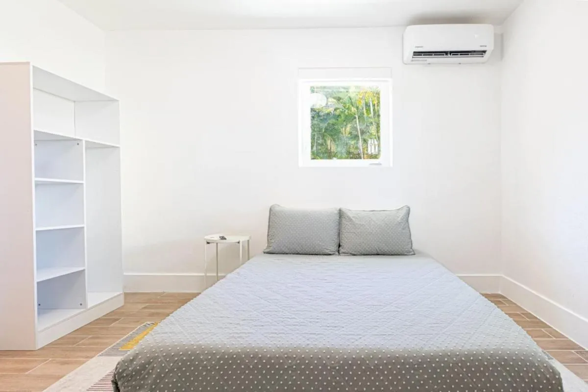 Image 6 of 1 Bedroom Apartment El Portal #7
