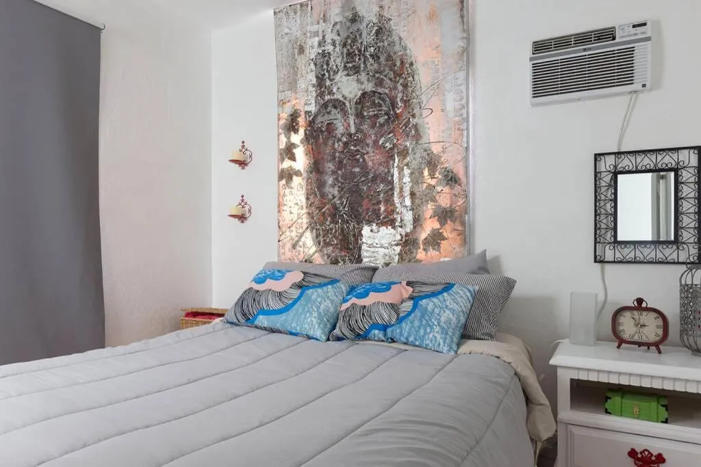 Image 5 of 1 Bedroom Apt near Coconut Grove – 5C