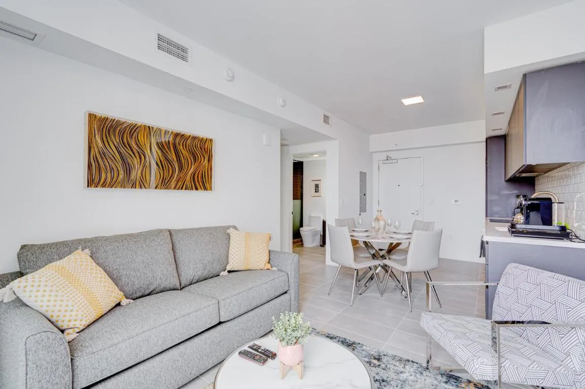 Image of 227-2903DC DOWNTOWN MIAMI 1 BEDROOM CONDO