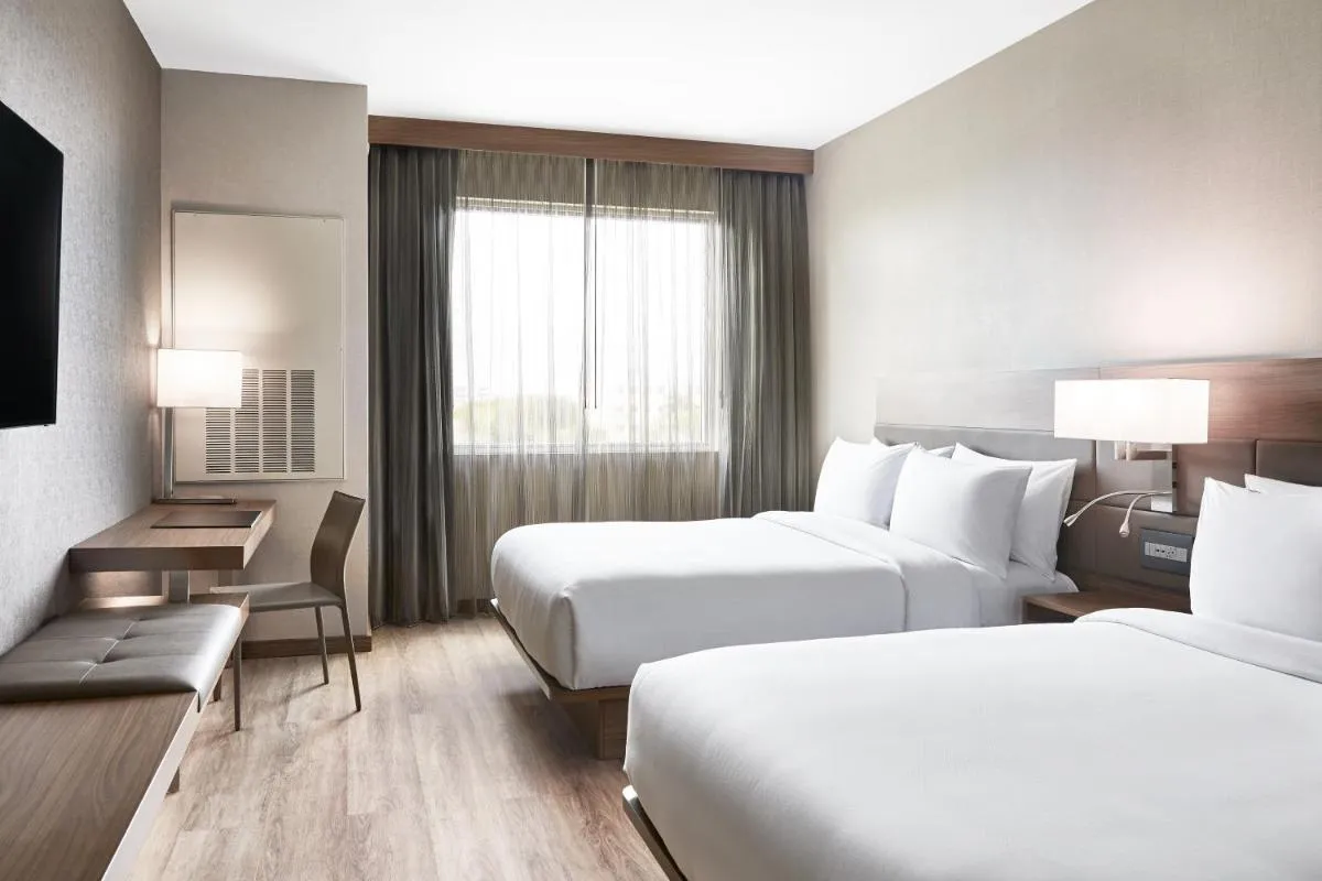 Image 2 of AC Hotel by Marriott Miami Airport West/Doral