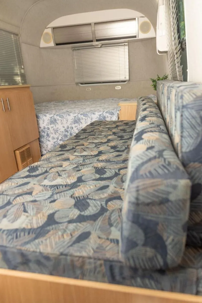 Image 6 of Airstream in the Center of it All – RG