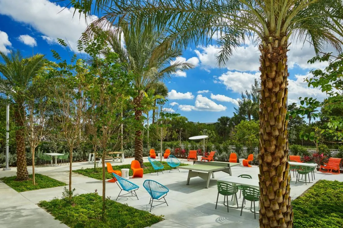 Image 6 of Aloft Miami Airport
