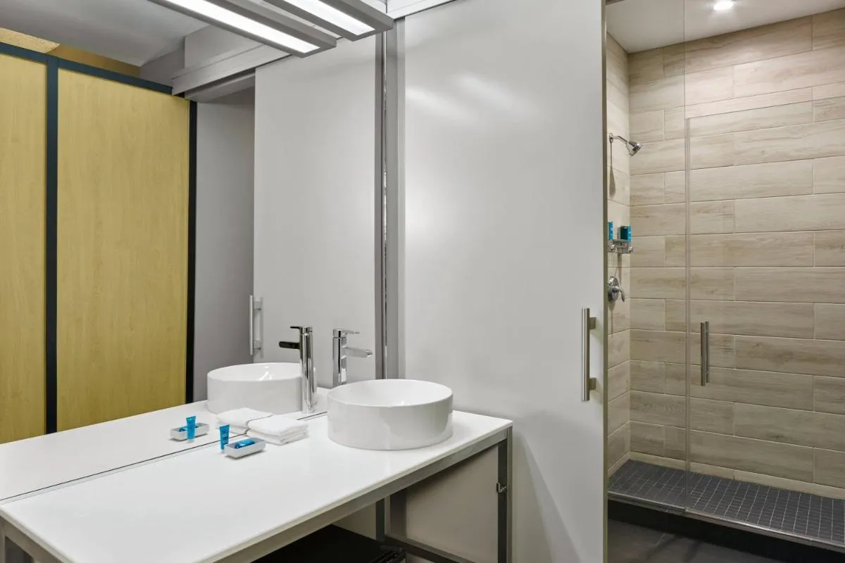 Image 2 of Aloft Miami Airport