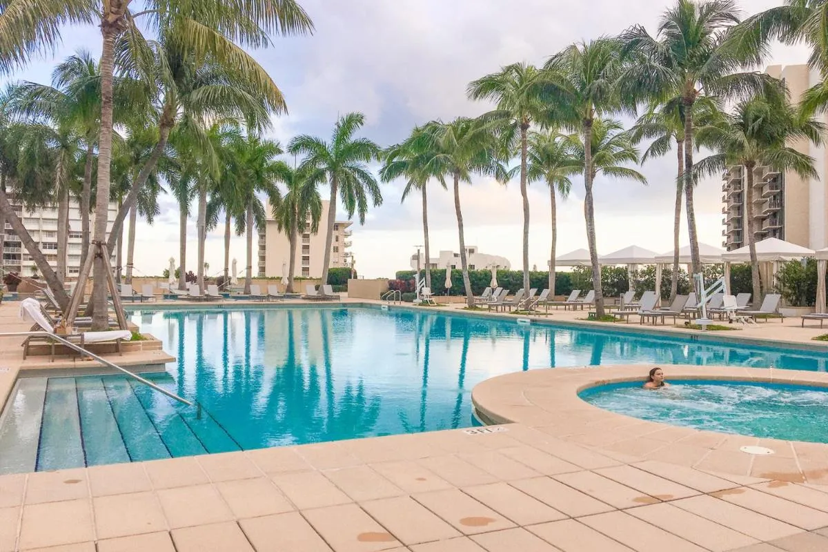 Image 3 of Amazing Four Seasons Resort With Great View