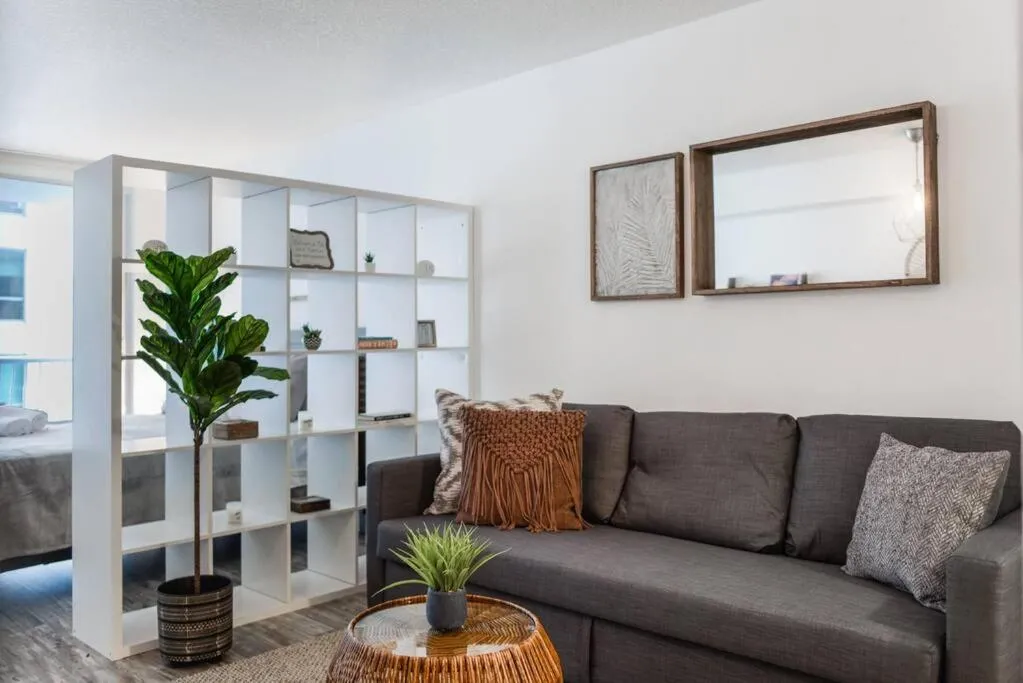 Image 1 of Amazing Studio Apt @BRICKELL With pool & Parking