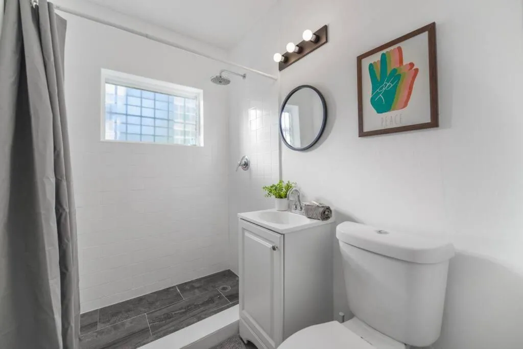 Image 6 of Amazing Studio Residence 15 min from the beach