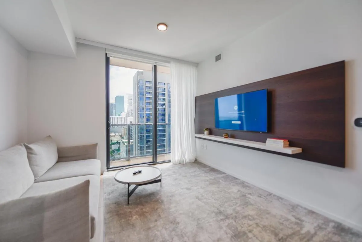Image 2 of Apartment Breathtaking Views Near Bayfront Park