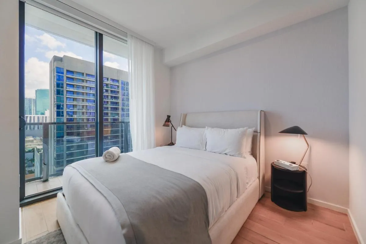 Image 3 of Apartment Breathtaking Views Near Bayfront Park