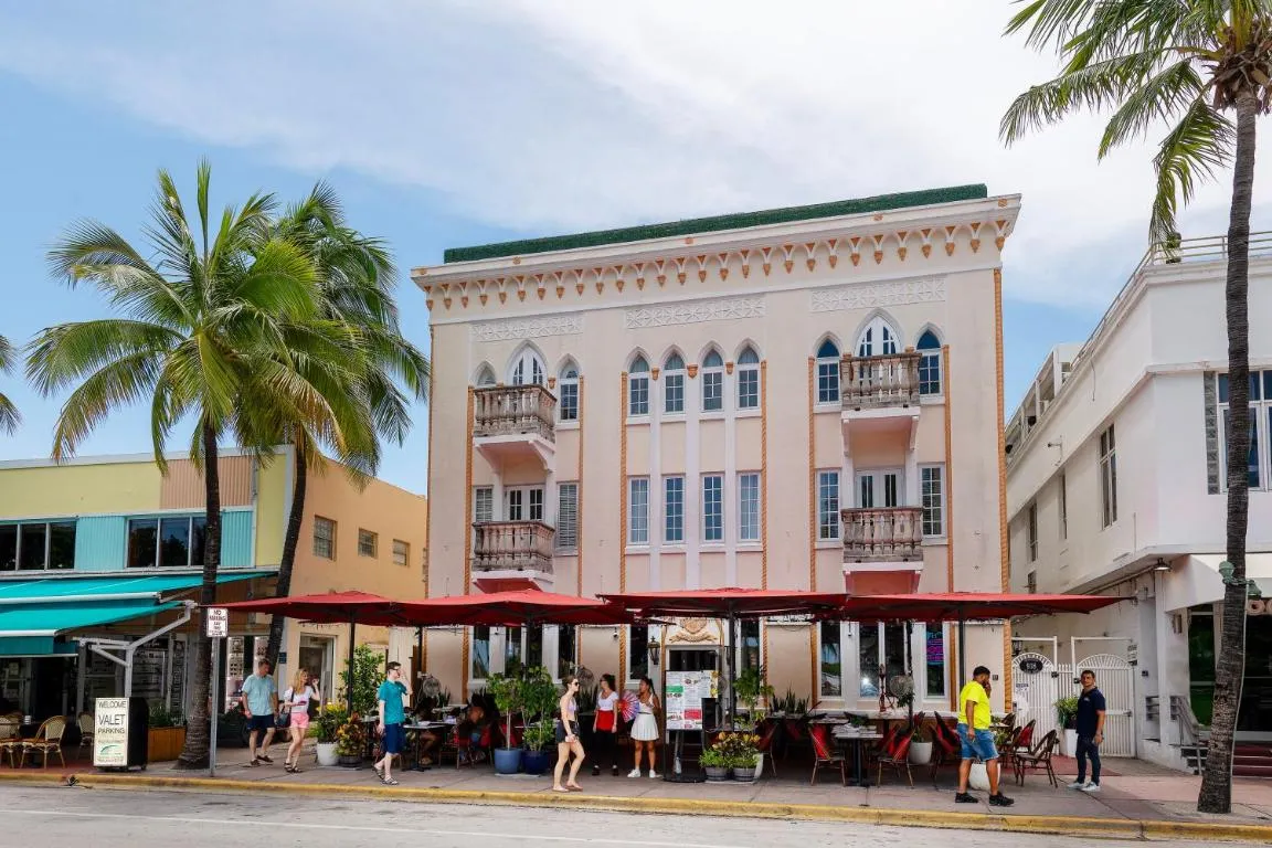 Image of Apartments on Ocean Drive