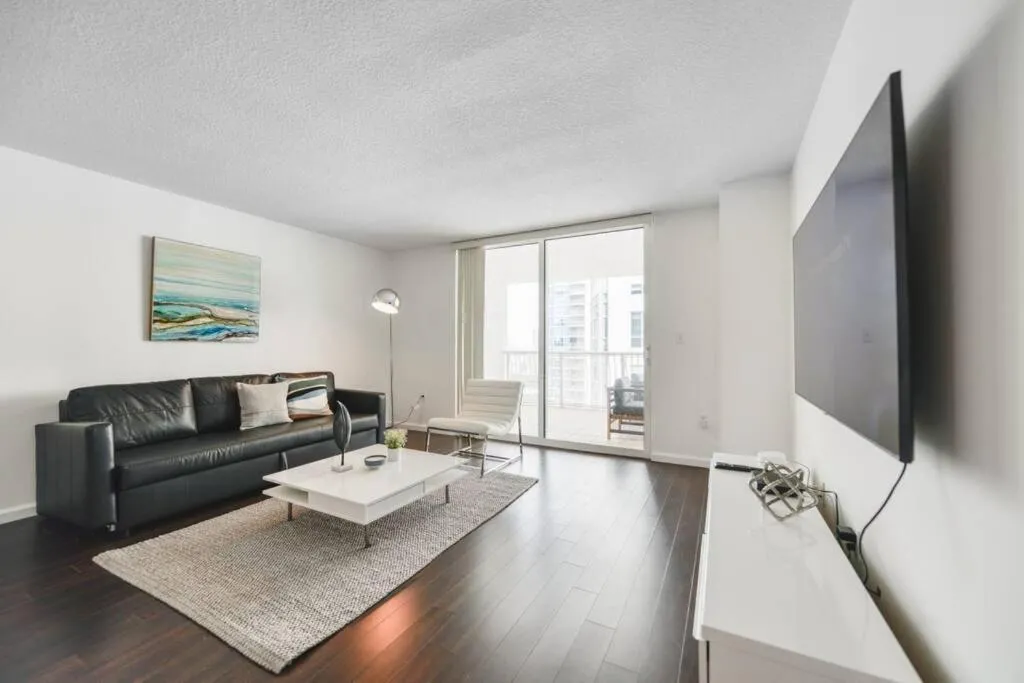 Image 5 of Awesome Condo at Brickell W Free Parking