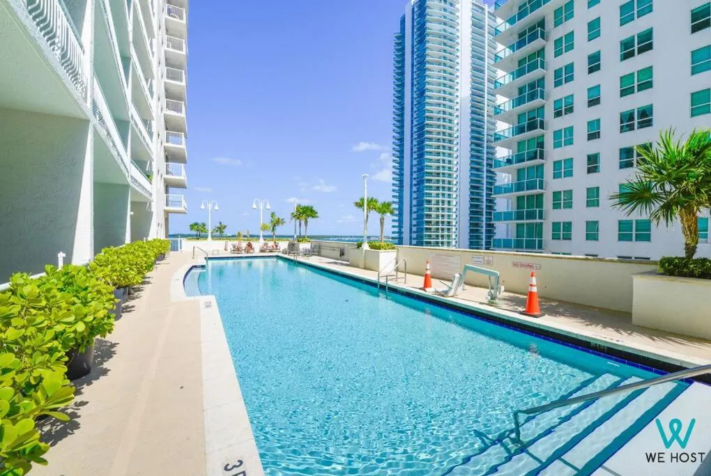 Image 3 of Awesome Condo at Brickell W Free Parking