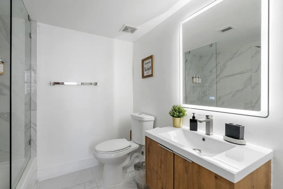 Image 2 of Awesome Penthouse Apt Brickell W/Pool