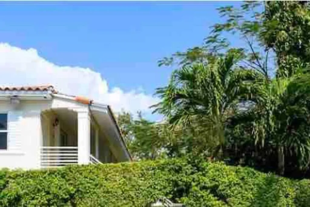 Image 6 of B01 Minutes from the beach Studio Midtown Wynwood