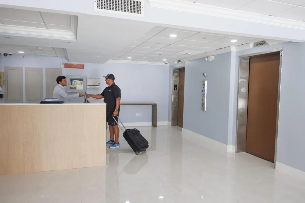 Image 2 of B&B Hotel Miami Airport