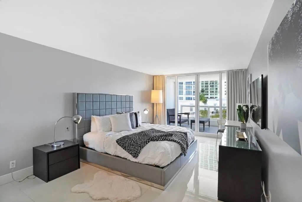 Image 1 of Back to The Future! Renovated With Water Views