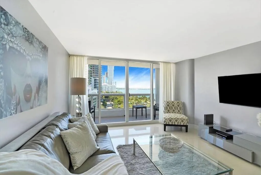 Image 5 of Back to The Future! Renovated With Water Views