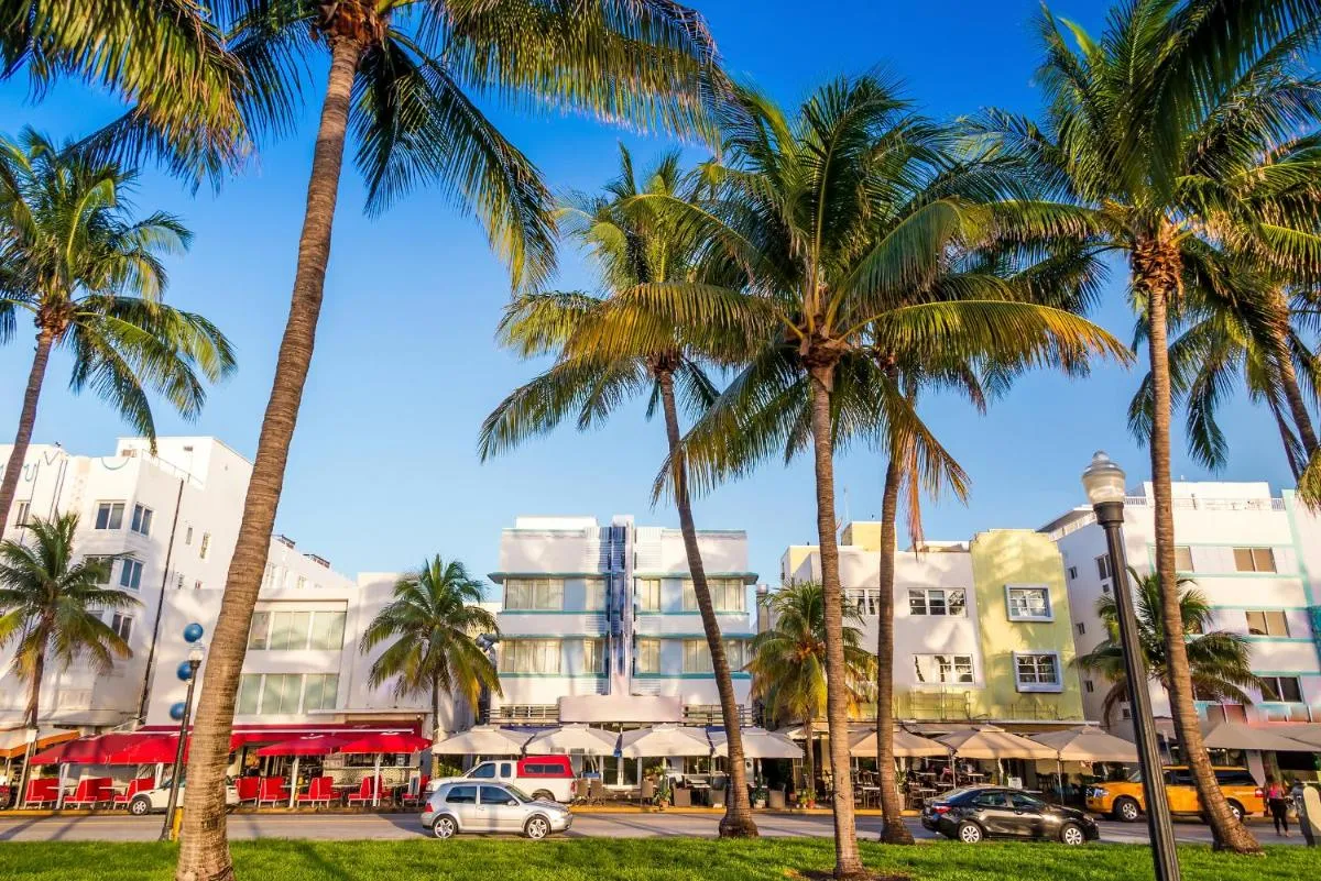 Image 5 of Barbizon on Ocean Drive Apartments