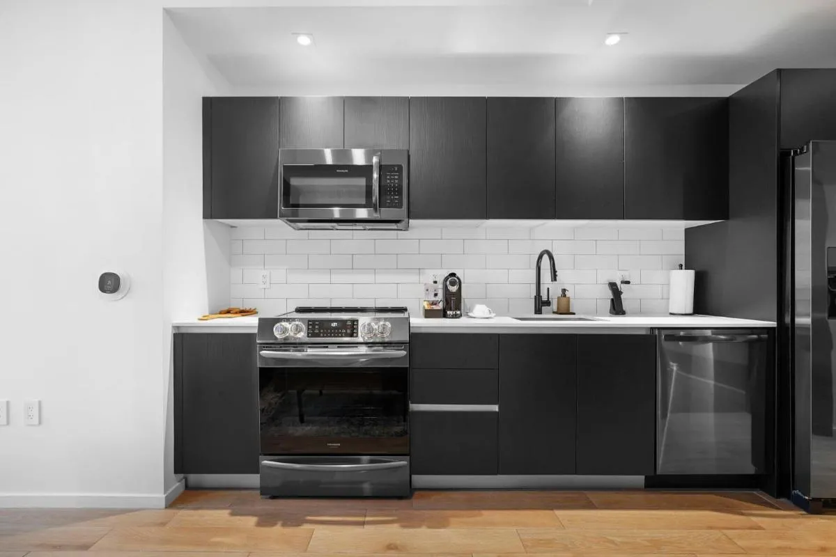 Image 2 of Bayside View Luxury Studio in Downtown Miami