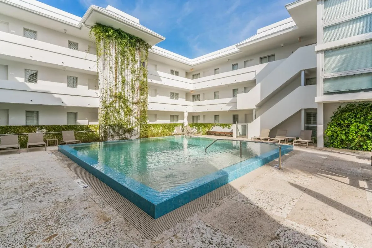 Image 4 of Beach Haus Key Biscayne Contemporary Apartments
