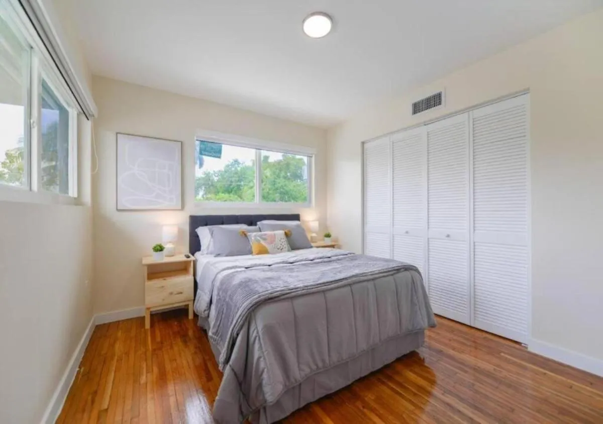 Image 5 of Beautiful 2 BR Residence Close to Miami Beach 4