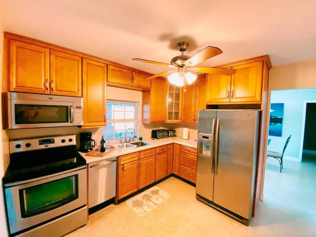 Image 1 of Beautiful Miami Home 13 Minutes Away From MIA