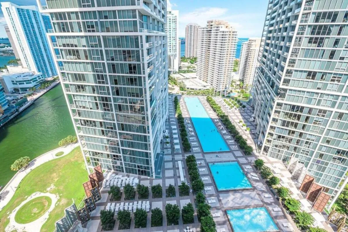 Image 3 of Beautiful One Bedroom Condo 16ft ceilings at the W