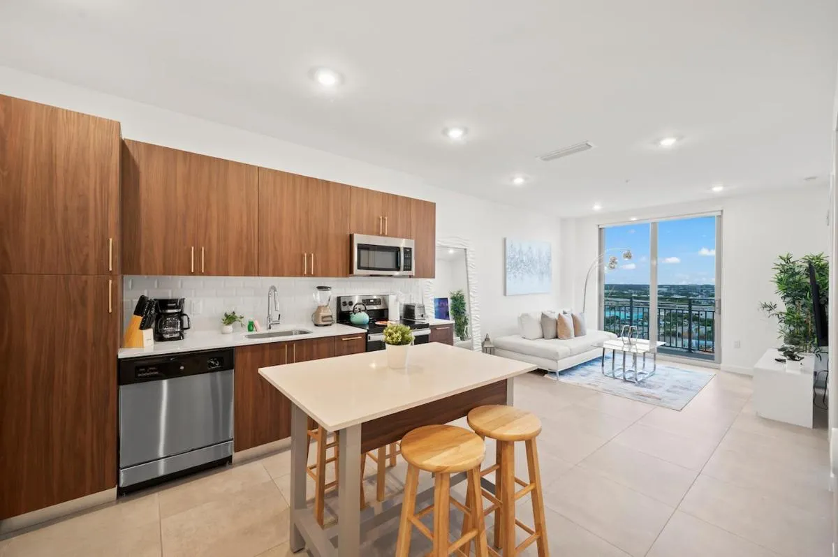 Image 5 of Beautiful Unit in Downtown Miami With Free Parking