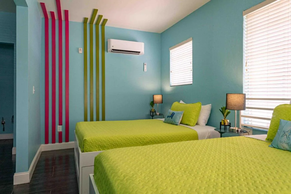 Image 5 of Beds n’ Drinks