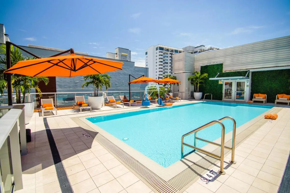 Image 3 of Berkeley Shore Hotel