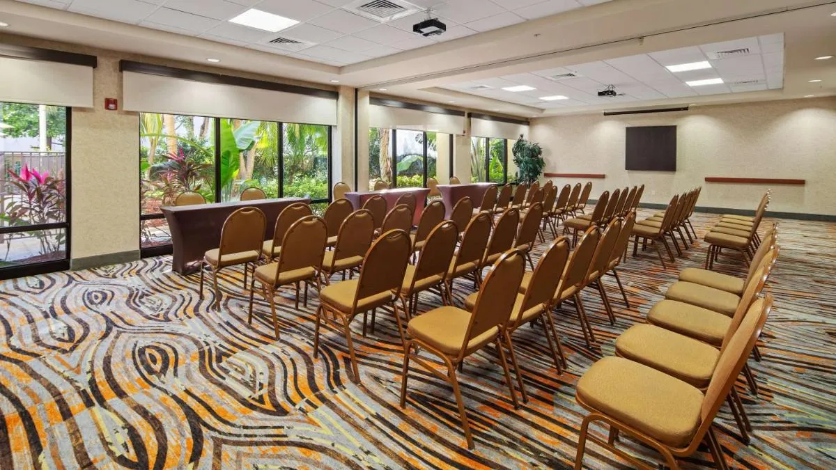 Image 6 of Best Western Plus Kendall Hotel & Suites