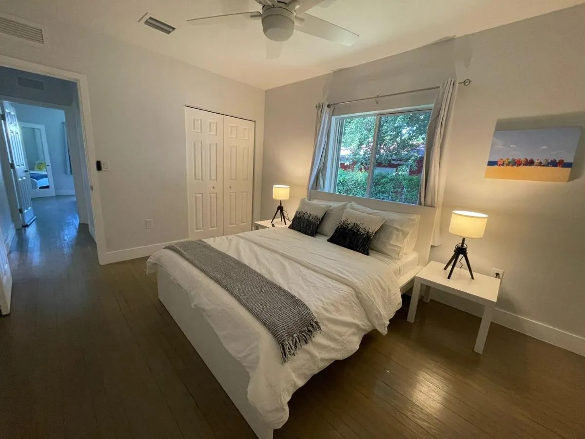 Image 1 of Best location Miami Brickell 3 bedroom Home
