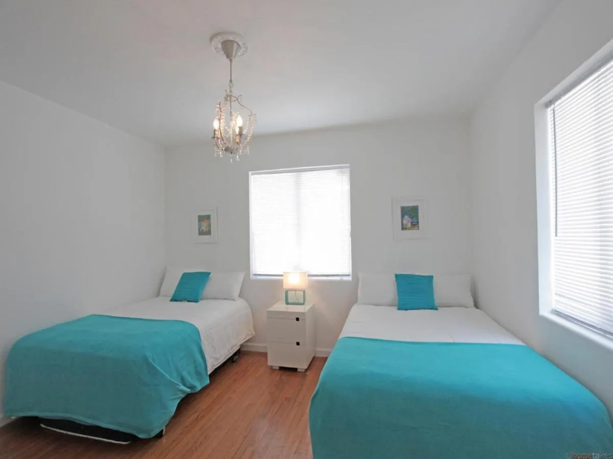 Image 1 of Bikini Lodge