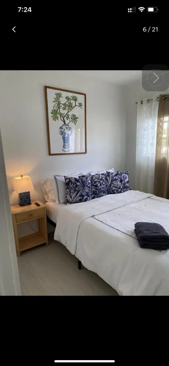 Image 6 of Blue Lagoon Modern Home
