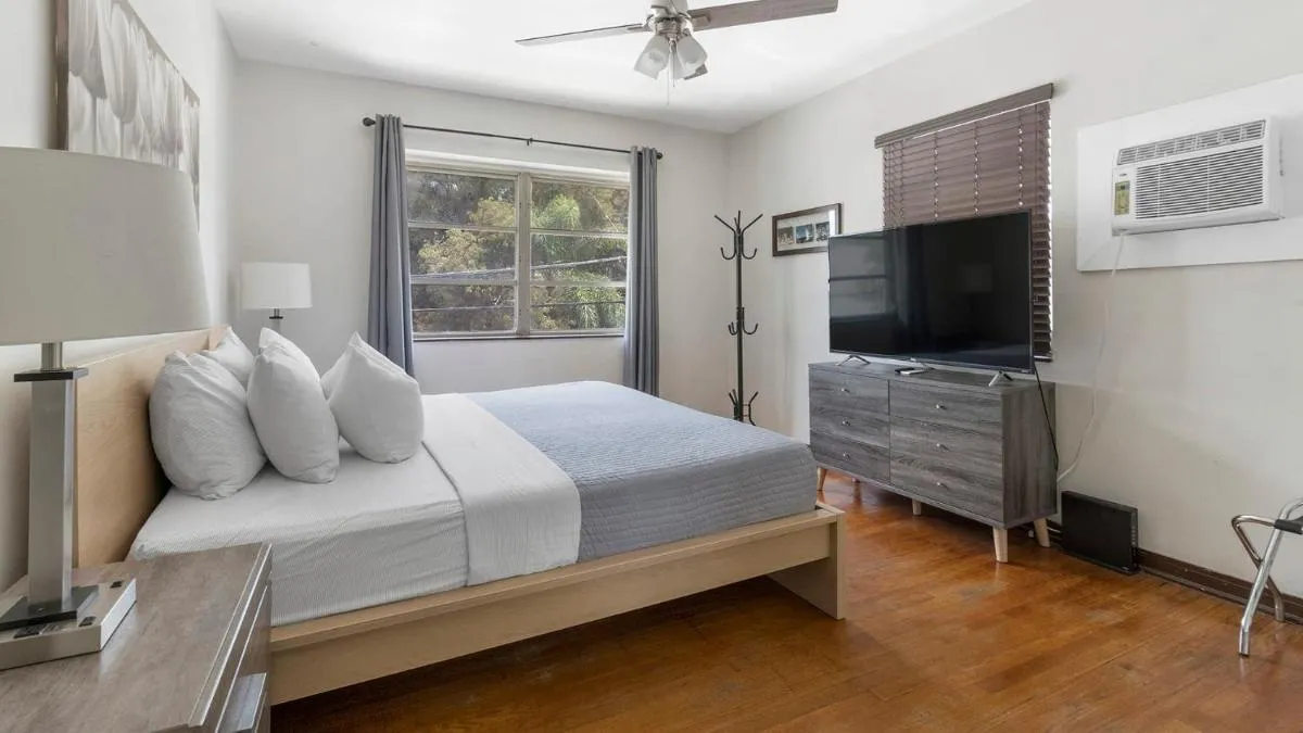 Image 4 of Brickell 4ever Apartment Beach 10 minutes Location