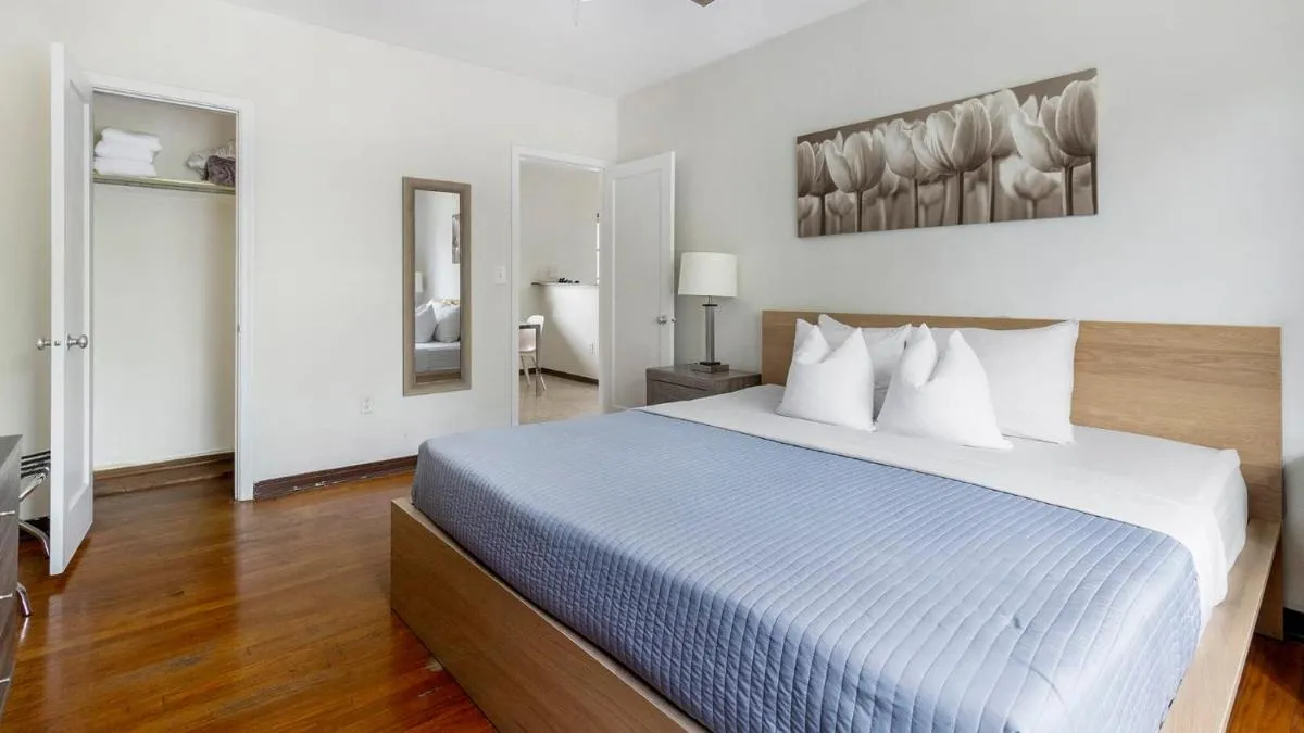 Image 1 of Brickell 4ever Apartment Beach 10 minutes Location