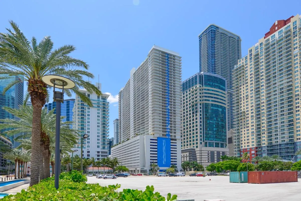 Image 6 of Brickell High Floor Beautiful View by Palermo Home Miami