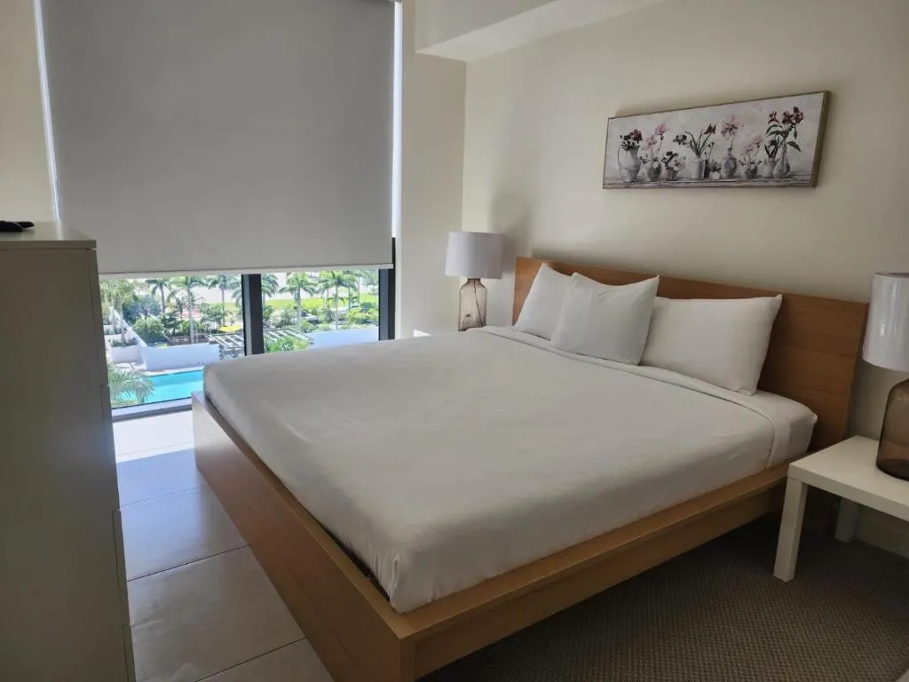 Image of COZY ADORABLE LUXURY Std