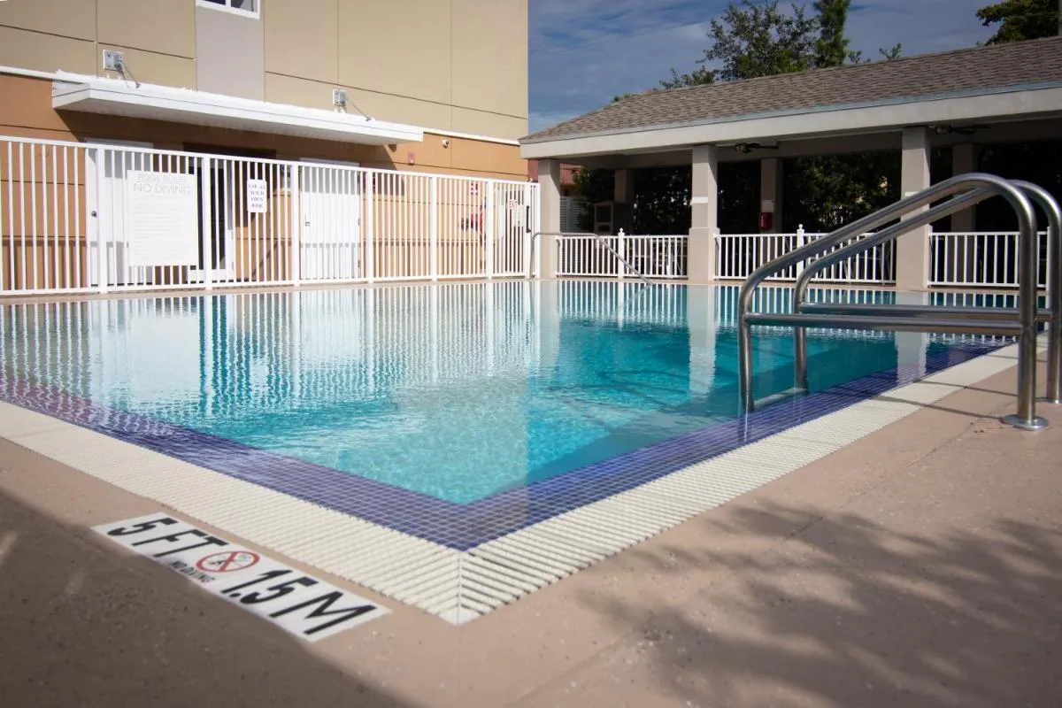 Image 2 of Candlewood Suites Miami Intl Airport – 36th St, an IHG Hotel