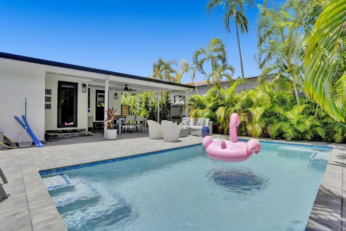Image of Casa Coral with Heated Pool Charcoal BBQ area