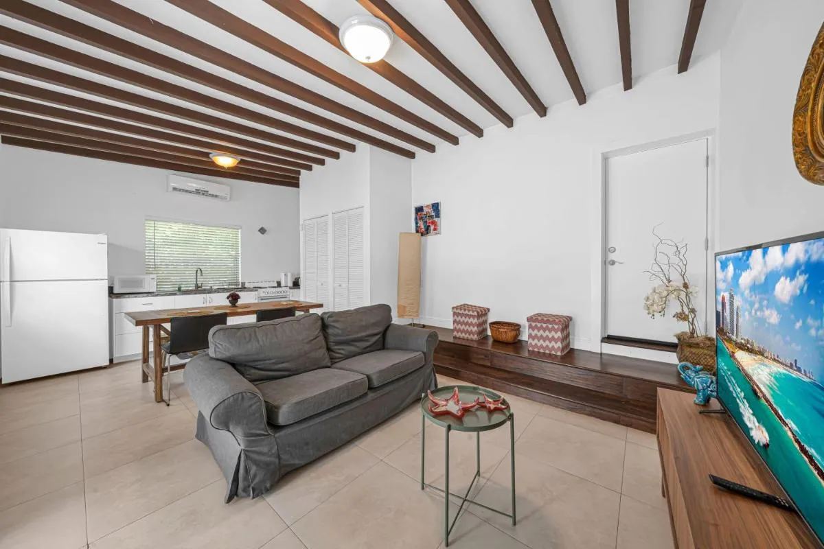 Image 2 of Casa Havana – Renovated One Bedroom in Miami