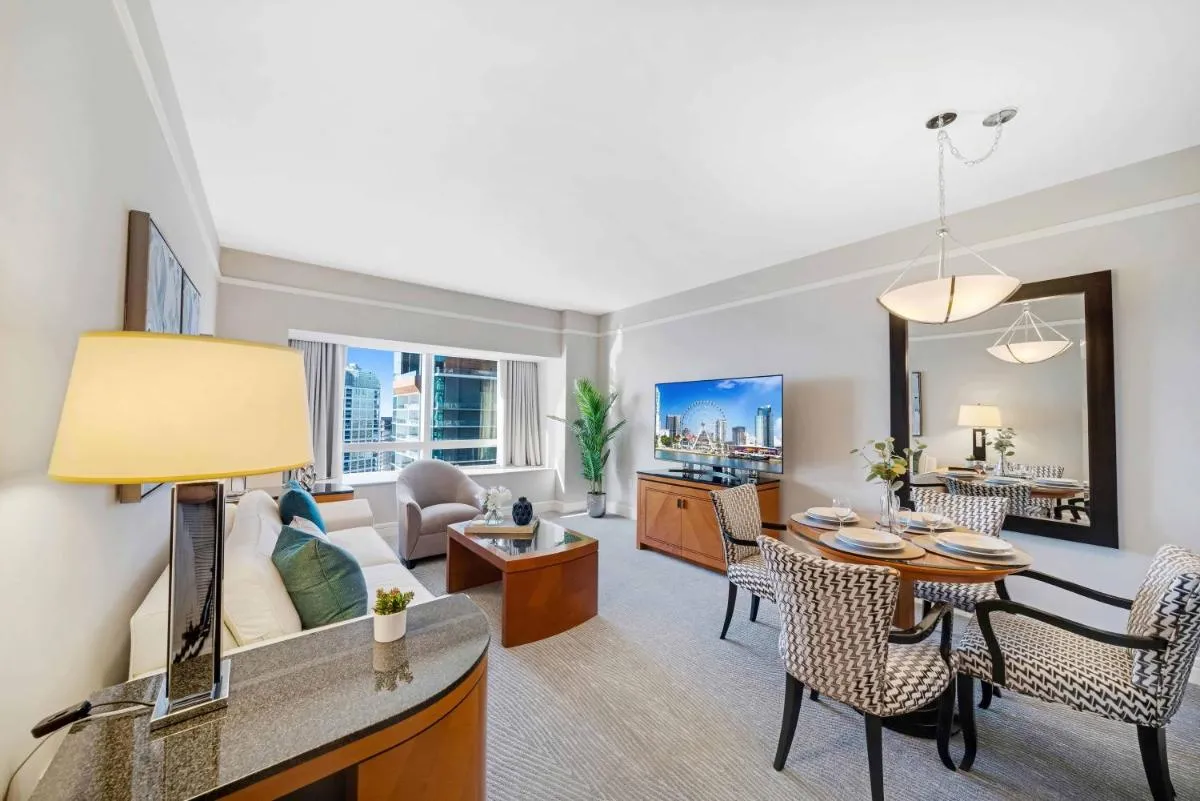 Image 2 of Casiola Apartments in Four Seasons Miami