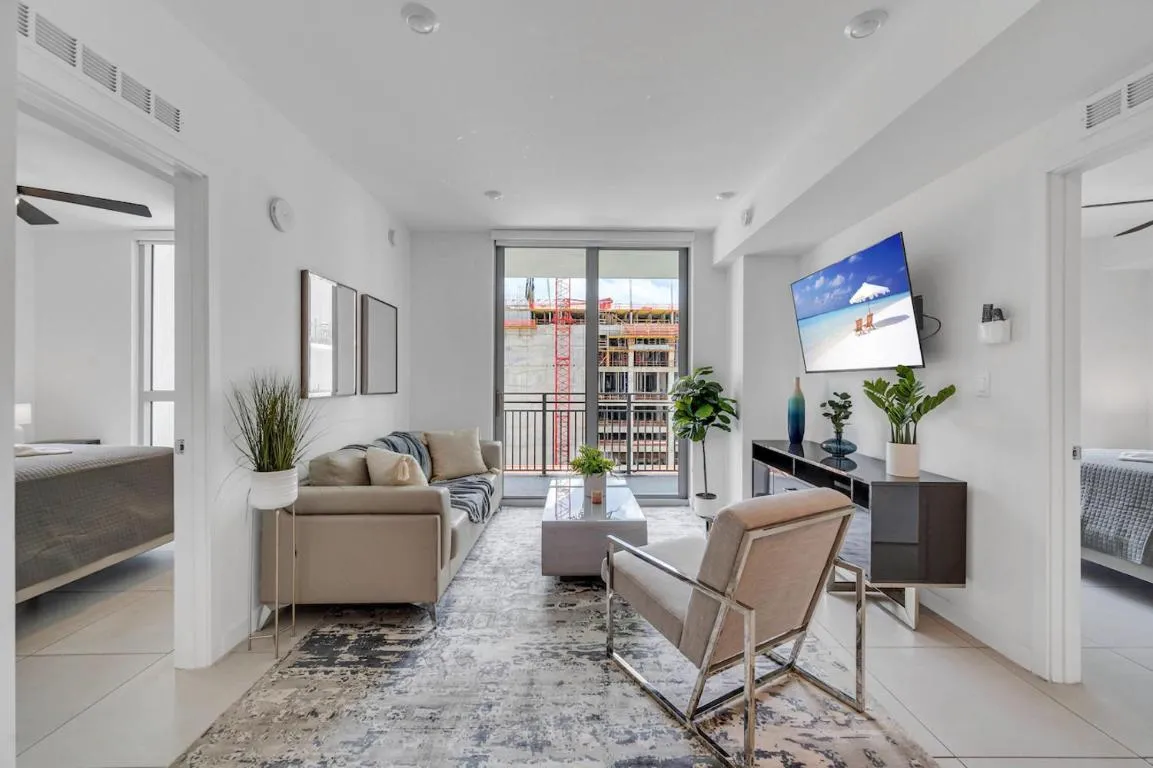 Image of Centrally Located 2 BED in the Heart of Downtown With Free Parkin