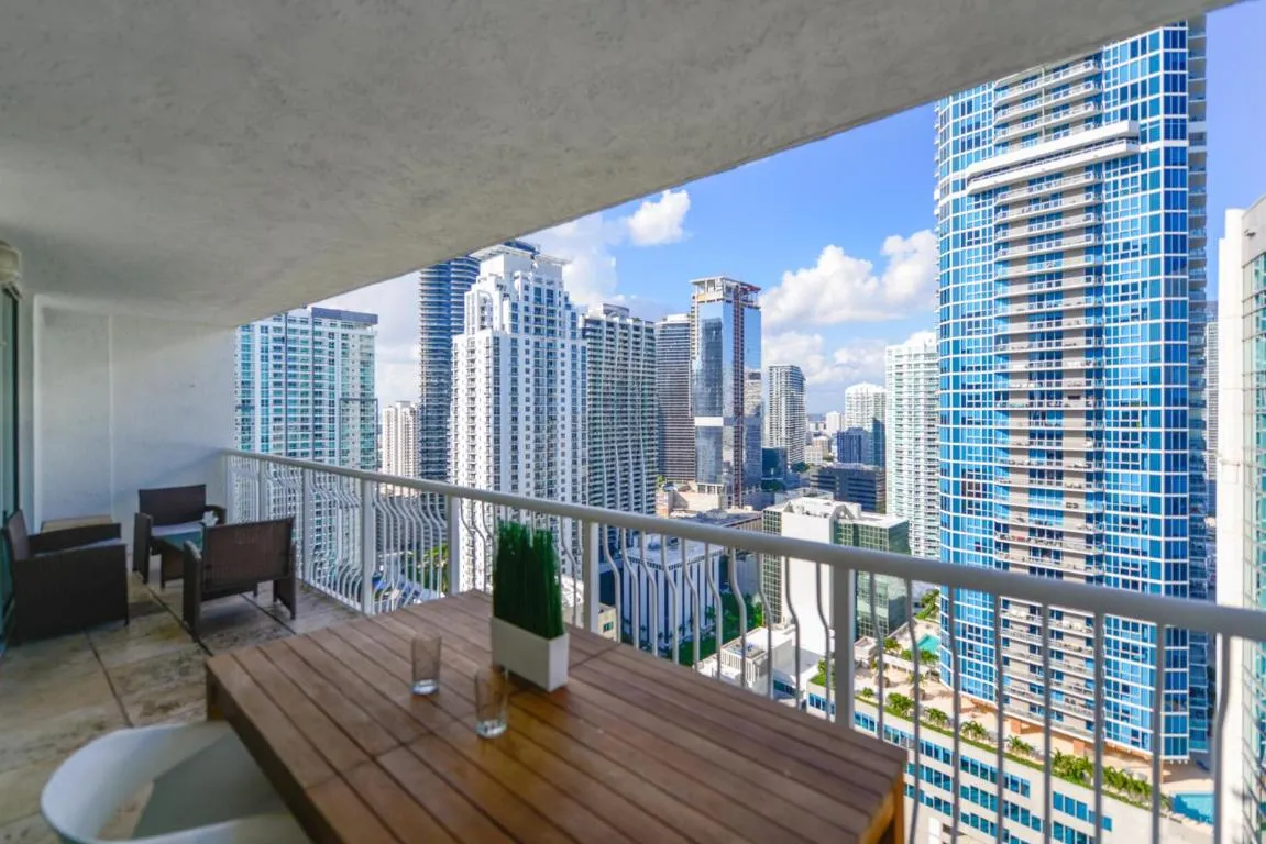 Image of Centric Modern 40thFloor Brickell Condo FREE parking by Palermo Home Miami