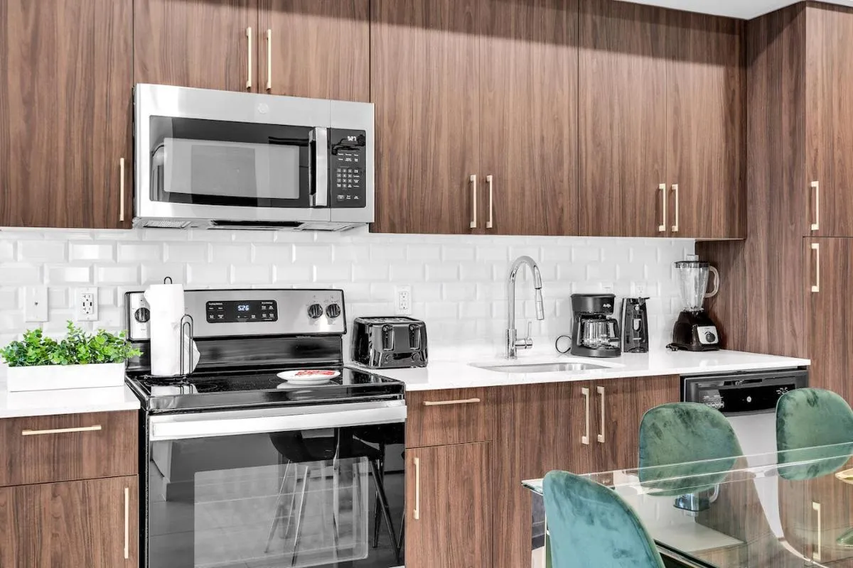 Image 3 of Charming 3-Bed Mins from Brickell With Free Parking