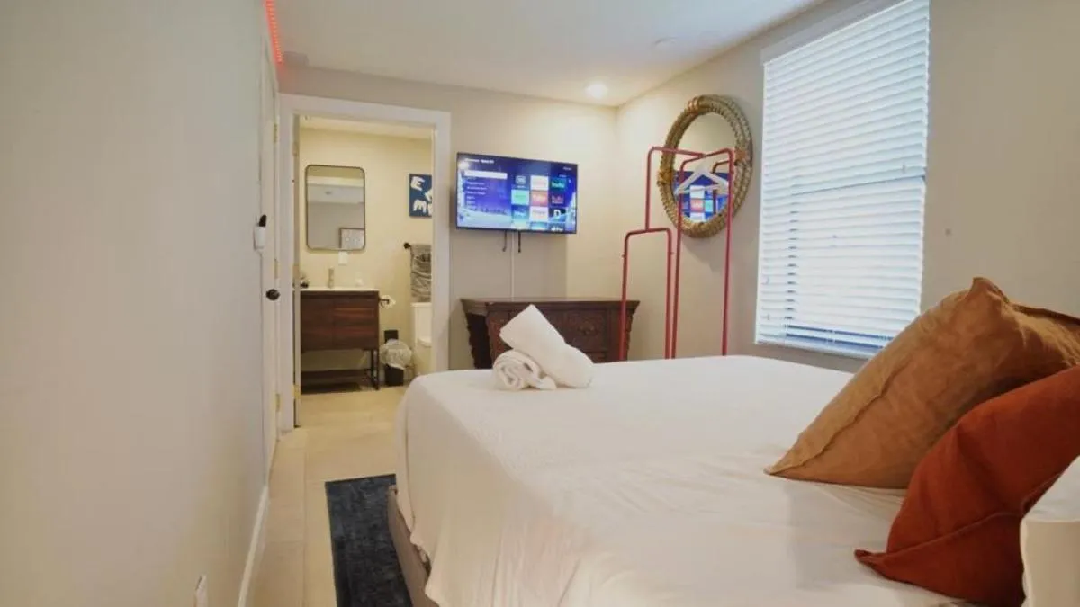 Image 1 of Charming Apartment Just 2 Minutes from Brickell