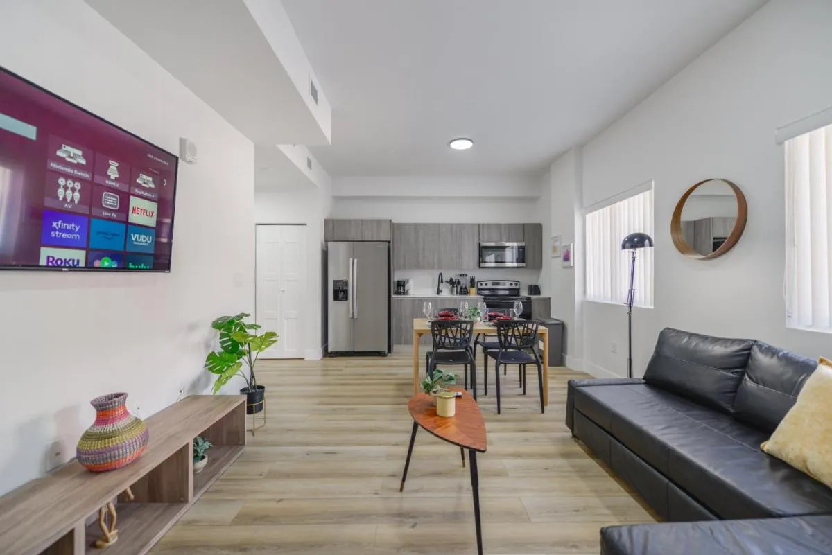 Image 4 of Charming Apt Near to Stadium LoanDepot Park